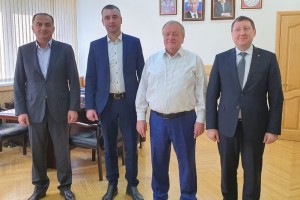 Алексей Прокудин на встрече с министром сельского хозяйства Северной Осетии Казбеком Вазиевым